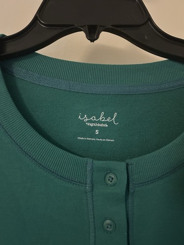 NWT Isabel Maternity Green Henley Long Sleeve Shirt Size Small - Picture 2 of 3