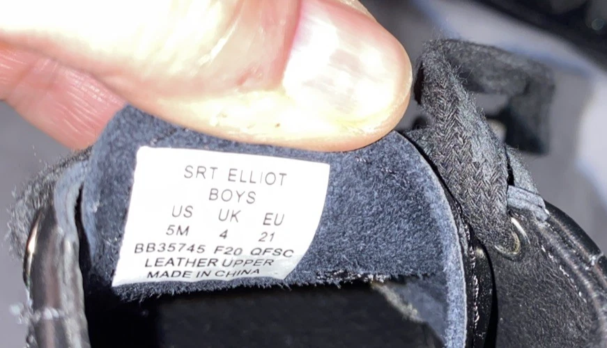 Zapatos Stride Rite Elliot para niños de cuero negro con cordones corbata para niños pequeños talla 5M Foto 4 de 4