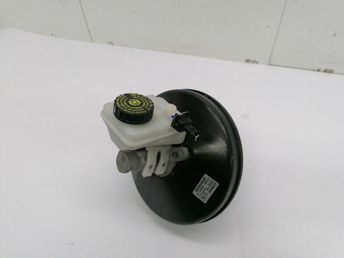 Toyota Aygo - Bremskraftverstärker Hauptbremszylinder 47200-0H010 (01)