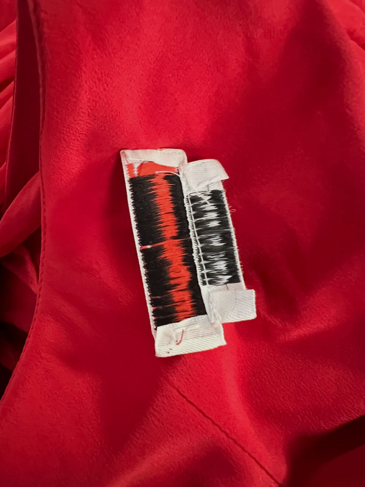 Maxi abito donna Alexander McQueen rosso seta manica singola $7800 taglia 42