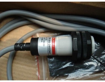 1PC LANBAO PR18S-DM3DNC  photoelectric sensor #md