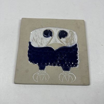 Bennington Cooperative Potters Of Vermont 1536 Grumpy Owl 8x8  Clay Trivet Blue