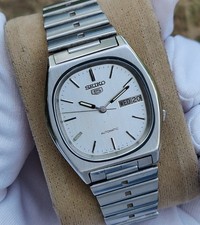 1980's Seiko 5 Automatic 7009-5841 Square Day/Date Japan Vintage Men's Watch