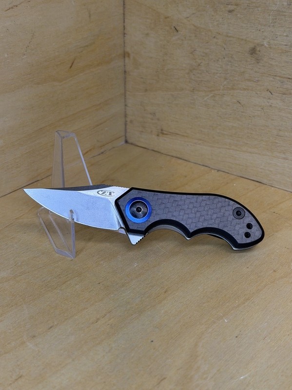 Zero Tolerance Knives Frame Lock Carbon Fiber Titanium 20CV ZT 0022 Knife
