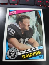 1984 Topps Set-Break #111 Howie Long RC 