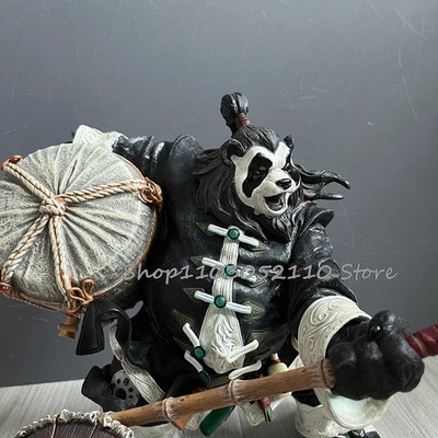 World of Warcraft Pandaren Chen Stormstout Panda Figure Model Toy Gift