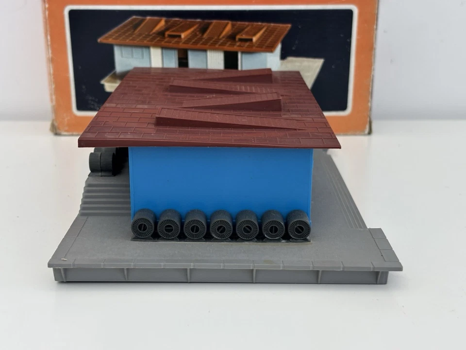 LIMA REF. 041 SCALO MERCI Scala H0 Con Scatola Originale Ottime Condizioni - Immagine 2 di 4