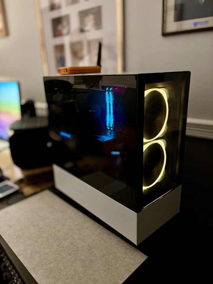 Hackintosh Desktop Computer - Image 2 of 4