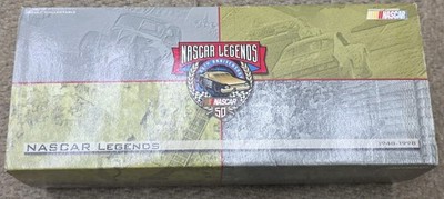 1:24 Action Nascar Bill France Sr 50th Anniversary Nascar Legends 1948-1998 