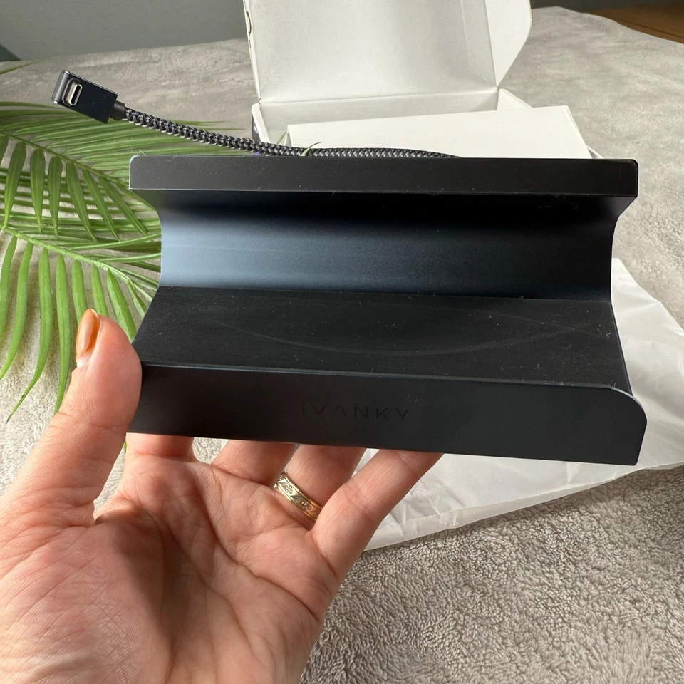 iVANKY USB C Docking 6-in-1 Hub Docking Station for Gaming with HDMI 2.0 NEW - Image 2 of 4