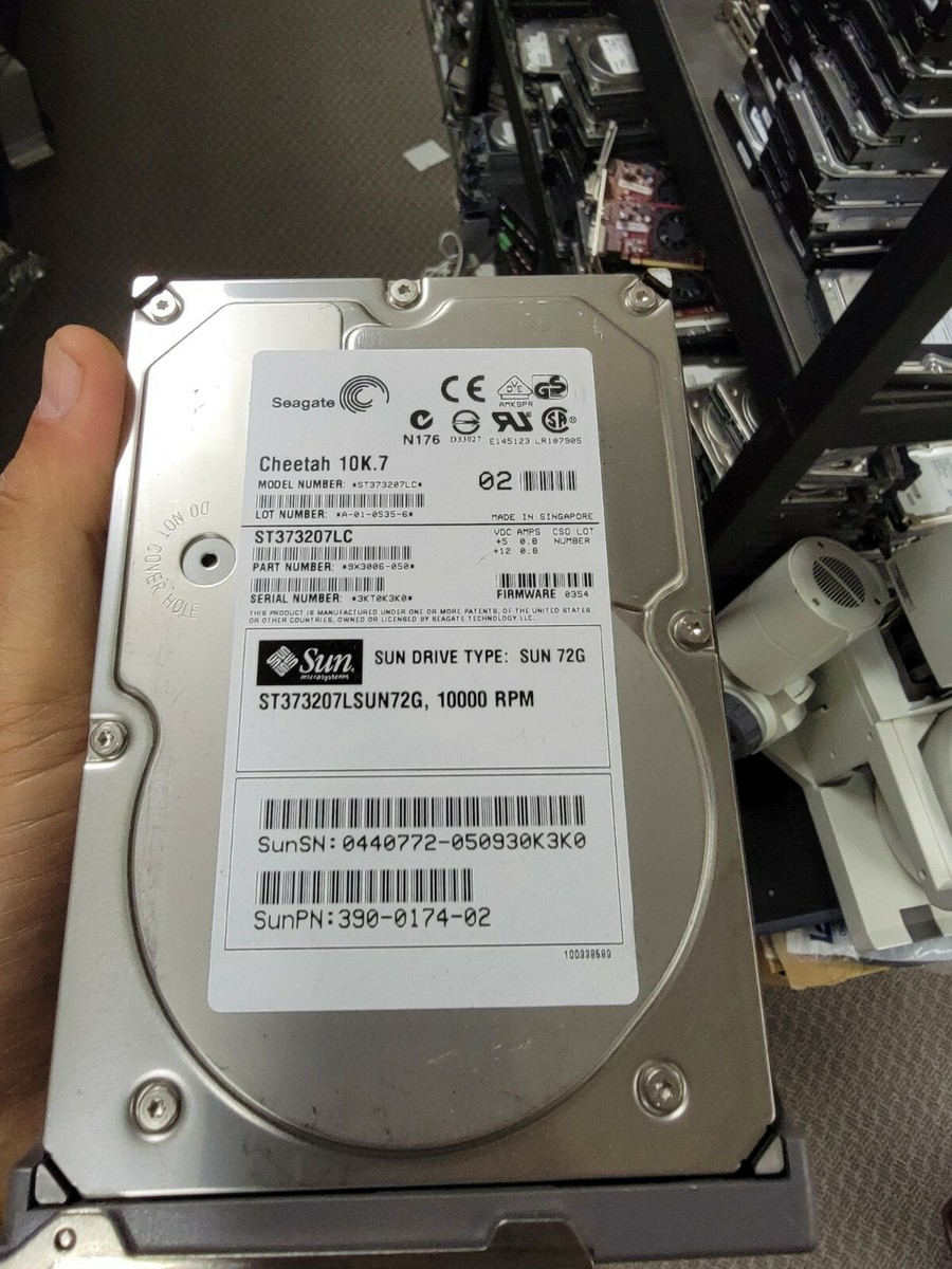 Sun 390-0174-03 540-5456-01 10K 72GB SCSI Hard Drive w/ Caddy