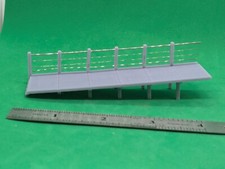 00 gauge trestle platform left ramp section