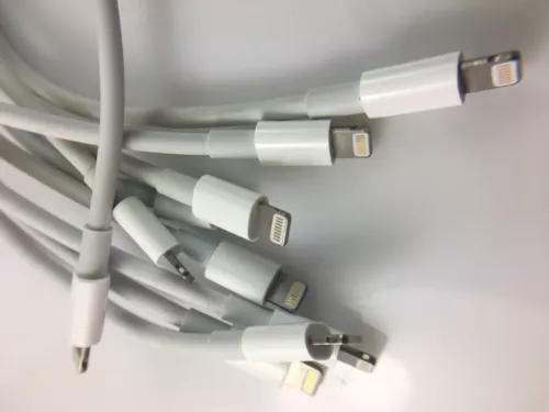 Original Apple Lightning auf 30-Pin Adapter Kabel Original OEM Analog Audio Ausgang - Bild 6 von 8