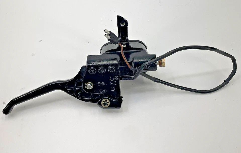 07-20 F/M/TZ1/BEARCAT/LYNX ARCTIC CAT FRENO CILINDRO MAESTRO CON PALANCA 1602-930 Foto 2 de 2