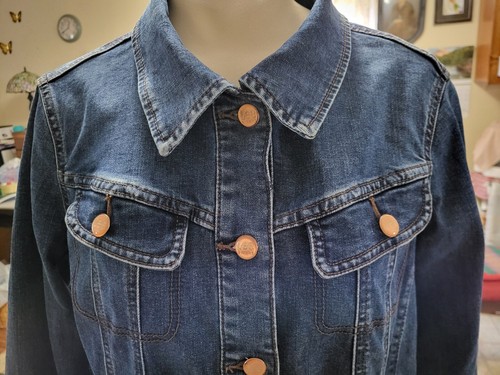 Women's Riders by Lee Denim Jacket Large Stretch Blue Shape Illusions EUC - Picture 4 of 13