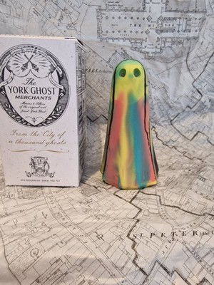 The York Ghost Merchants Large Rainbow Shrouded Ghost, gestempelt Miss Cowings