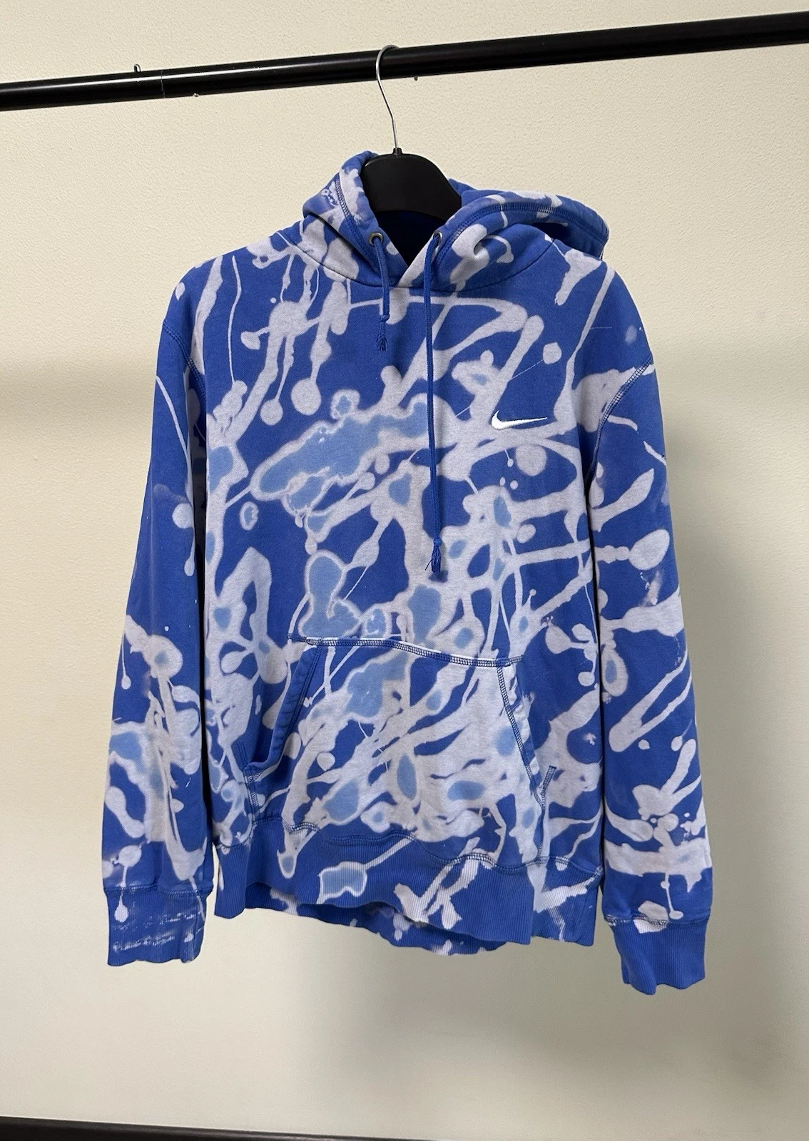 Nike Custom Retro Hoodie with small swoosh size M