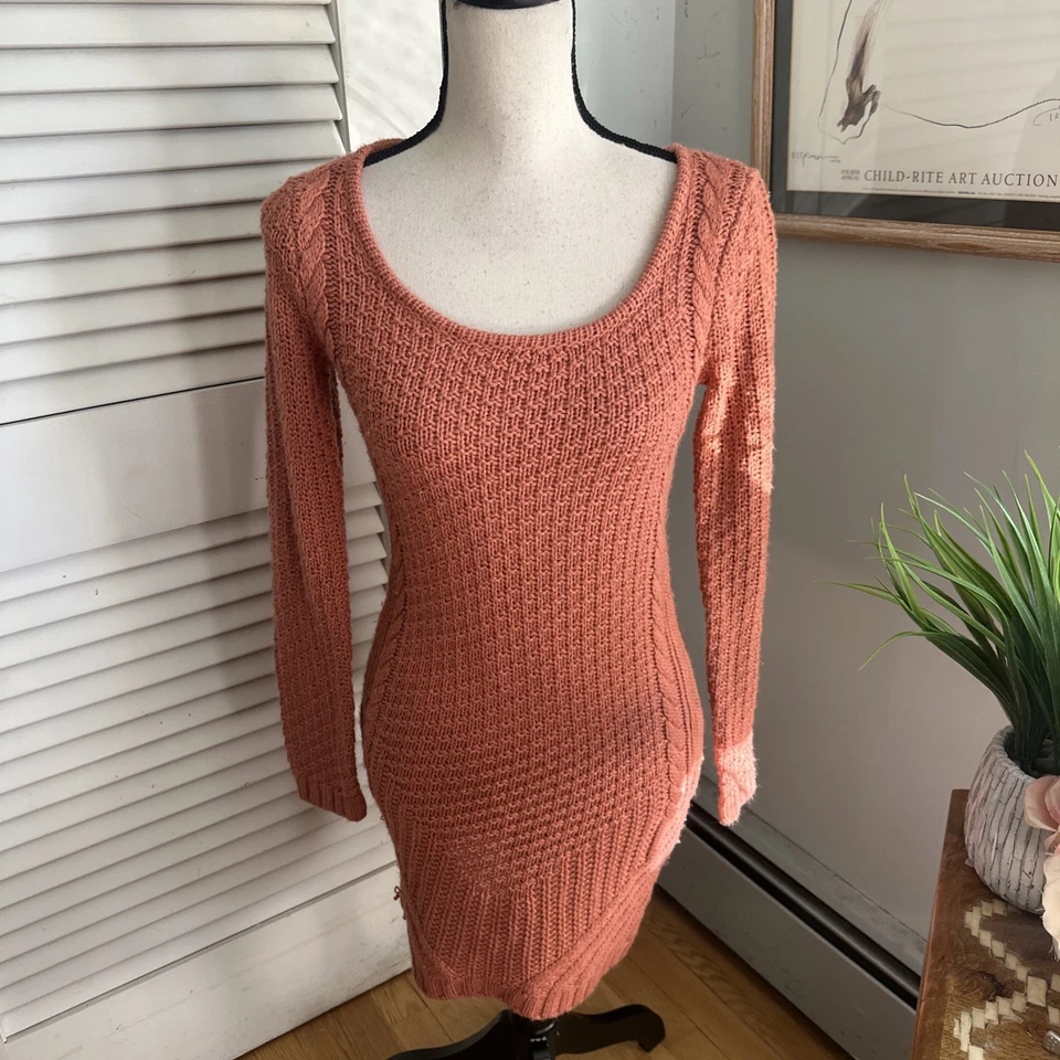 Vestido Suéter Vintage CHARLOTTE RUSSE Pequeño Marrón Tejido Suave Retro Y2K Grunge Foto 2 de 4