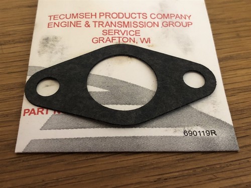 Tecumseh New Old Stock # 640262A CARBURETOR with Gasket - Picture 3 of 13
