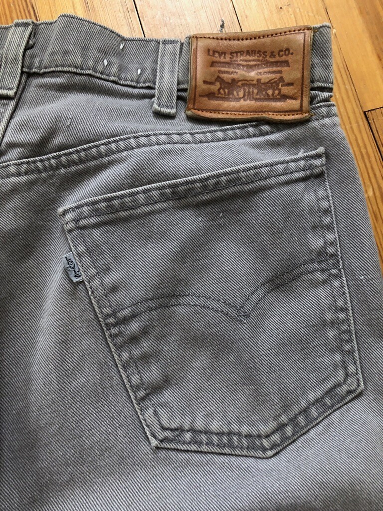 VTG 90s LEVI'S 502 GRAY DENIM JEANS USA-MADE GREY TAB BUTTON FLY