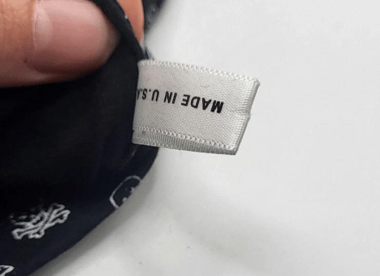 Guantes La Crasia Hechos en EE. UU. NYC Gótico Punk Calavera y Huesos Cruzados Talla Única (s) Foto 4 de 4