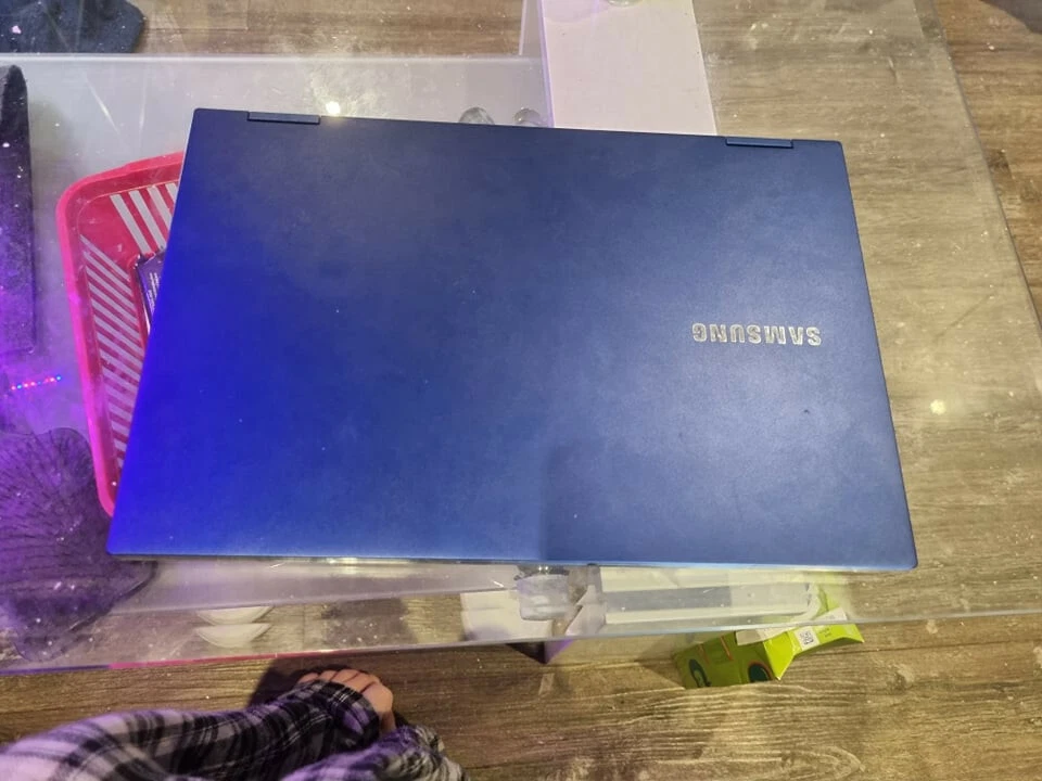 Samsung Galaxy Book Flex 13.3" (512GB SSD, Intel Core i5-1035G4, 1.1GHz, 8GB... - Image 2 of 4