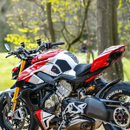 FUEL TANK PAD For DUCATI Streetfighter V4 Panigale V4 V4S Protector fuel sticker - Picture 3 of 5