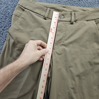 新品❗️lululemon Commission ショーツ 10インチ Lululemon Commission Shorts LM7929SE Gold / Brown 30 (really