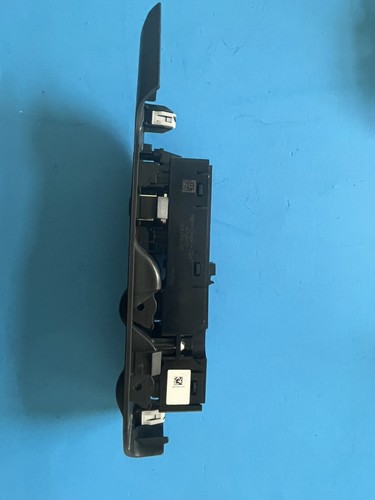 2013-2019 LINCOLN MKZ LEFT Door Master Power Window Switch OEM DP5T-14540-ABW - Picture 3 of 7