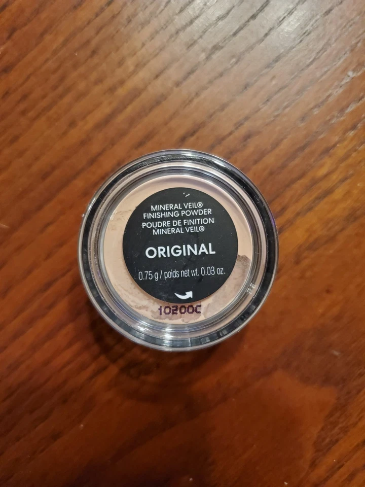 BareMinerals Original Mineral Veil Finishing Powder .75g / .03oz - Image 2 of 2