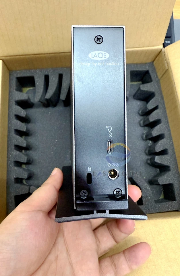 Seagate STHA6000800 D2 Professional 6TB USB3.1 7200 RPM 3.5" External Hard Drive - Image 3 of 4