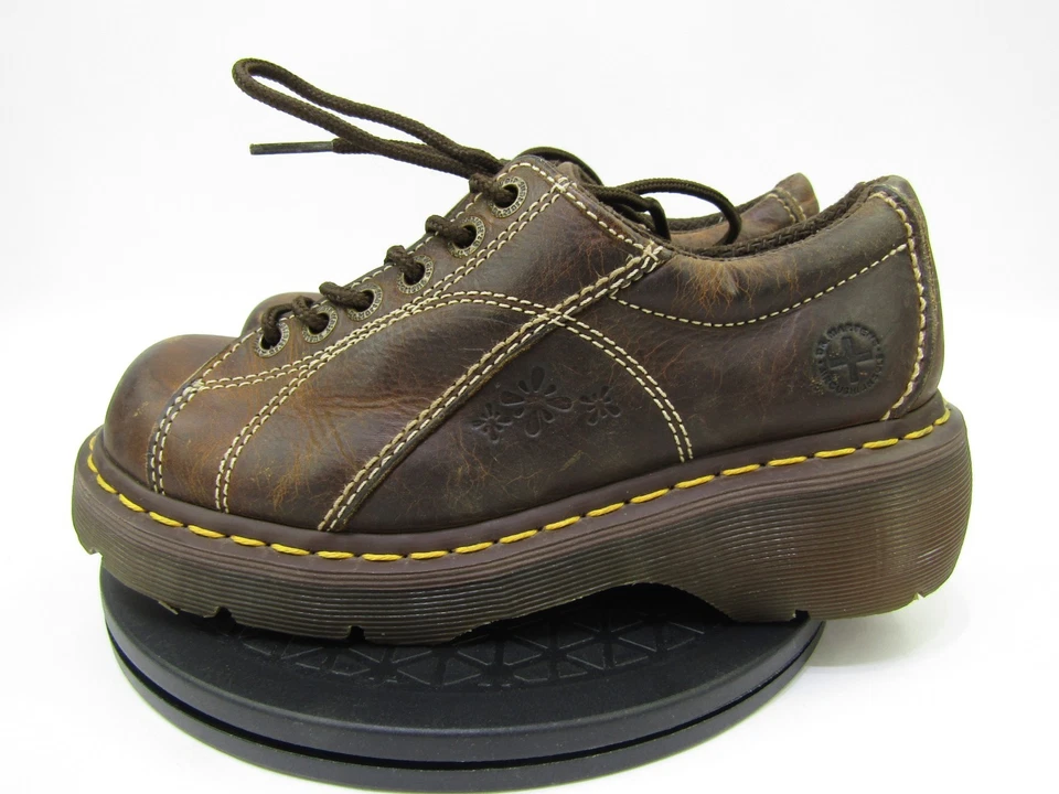 Zapatos Oxford De Colección Dr. Martens Para Mujer EE. UU. 7 Marrón Grueso Flor Margarita Y2K 12283 Foto 3 de 4