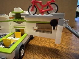 LEGO CITY: Camper (7639) Complete With Manual,  No Box Retired & clean!