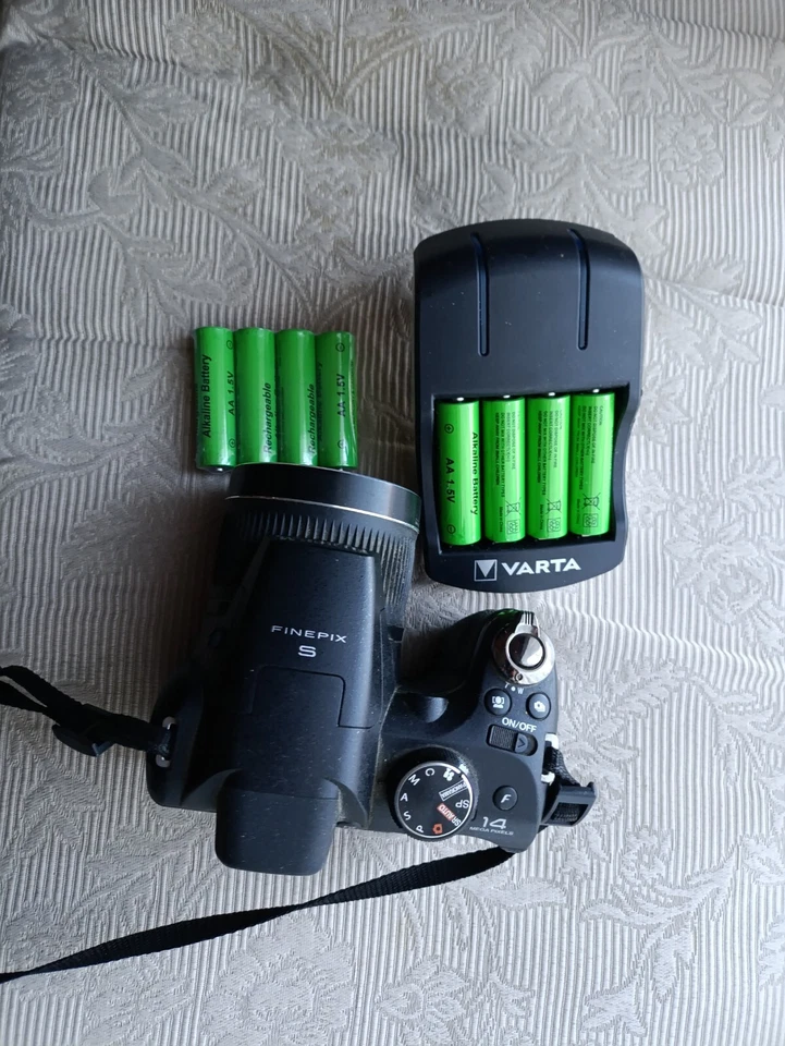 Fujifilm FinePix S4000, Foto 1 von 5