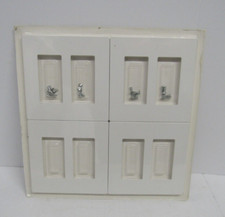 Bates Screwless Decorator Two Gang Switch Plate Cover White Package of 4