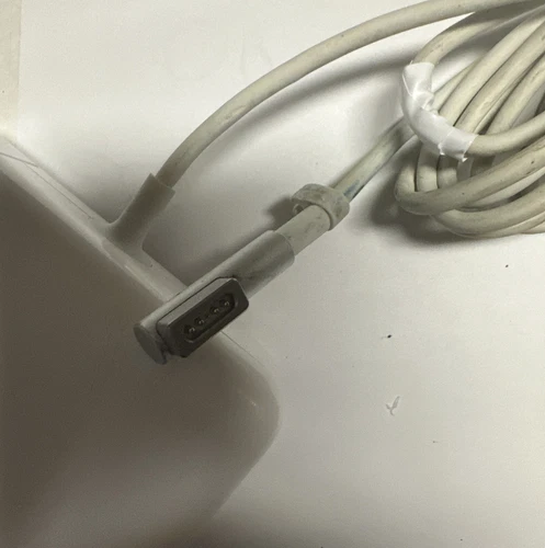 Apple  Authentic 85 W MagSafe 1 Power Adapter Charger A1343 MACBOOK L connector - Picture 5 of 6