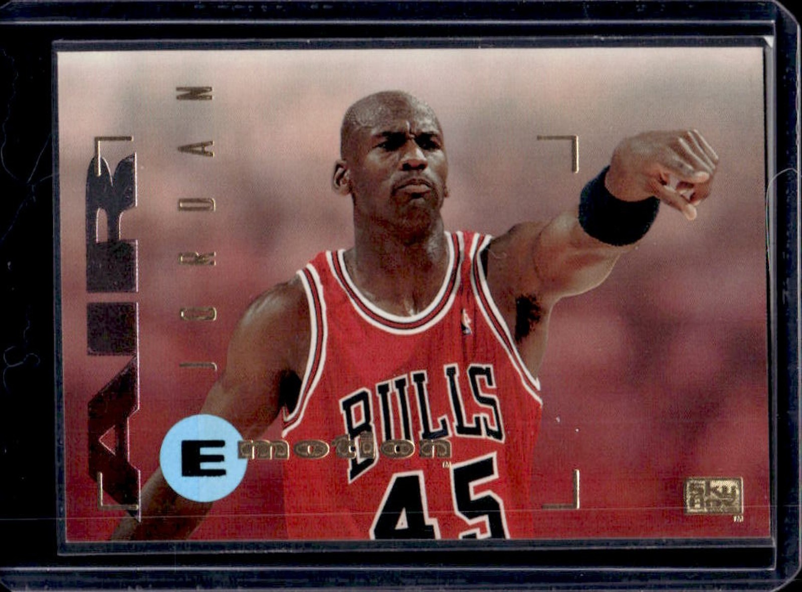1994-95 Skybox E-Motion Michael Jordan #100 Bulls