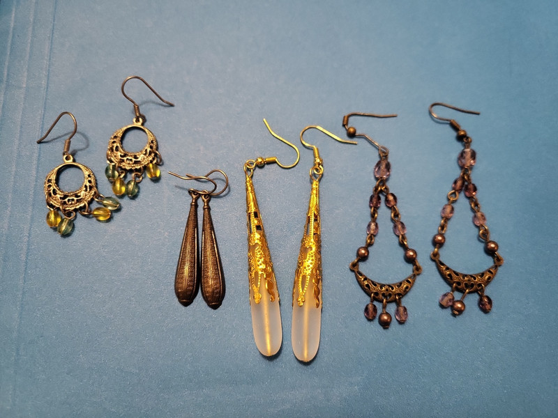Dangling Pierced Earrings Lot Of 4 Pairs