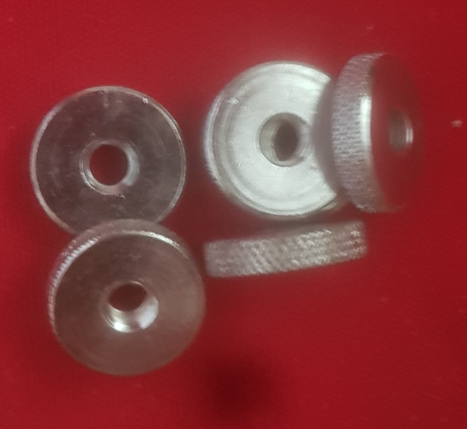 QUARKZMAN 4 Stück Rändelmutter M6 X 20 Mm X 5 Mm  Produktbild-Vorschau 11