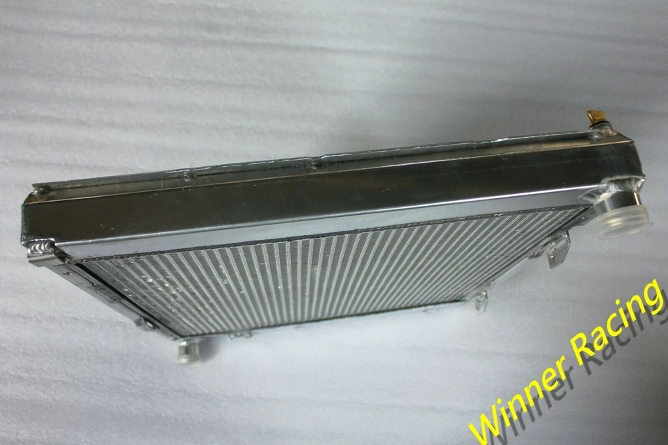 RADIATOR For MERCEDES BENZ 190 (W201) E 2.3 16V; E 2.5-16 Evolution II M/T 82-93 - Image 4 of 4
