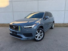 2020 XC90 T6 Momentum 6-Passenger
