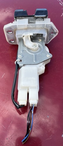 2007-2012 Suzuki SX4 Rear Trunk Hatch Gate Latch Lock Actuator OEM 09 Hatchback - Picture 5 of 9