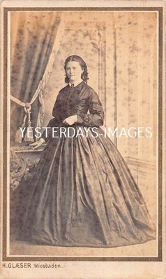 Reife Frau großes Kleid H.Glaeser Wiesbaden Carte de Visite Cdv Foto (294)