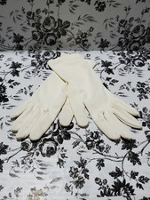 Wear Right Ivory Women's Gloves Size 7