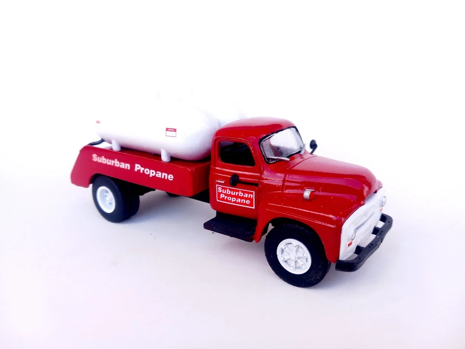 1/50 o scale 3d printed 1954 International R160 truck handmade custom kit bash - Image 3 of 4