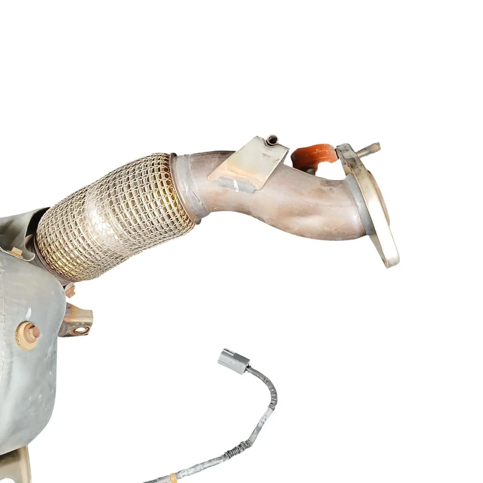 MAZDA 3 Exhaust Manifold naturally aspirated 23 OEM - Image 3 of 4