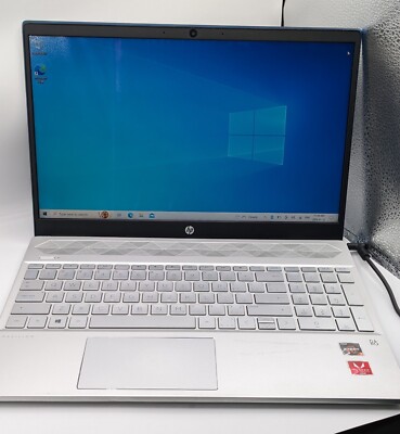 美品 HP Pavilion Laptop 15-cu0004TU HP Pavilion 15 (15-cc) - i7-8550U · NVIDIA GeForce 940MX · 15.6