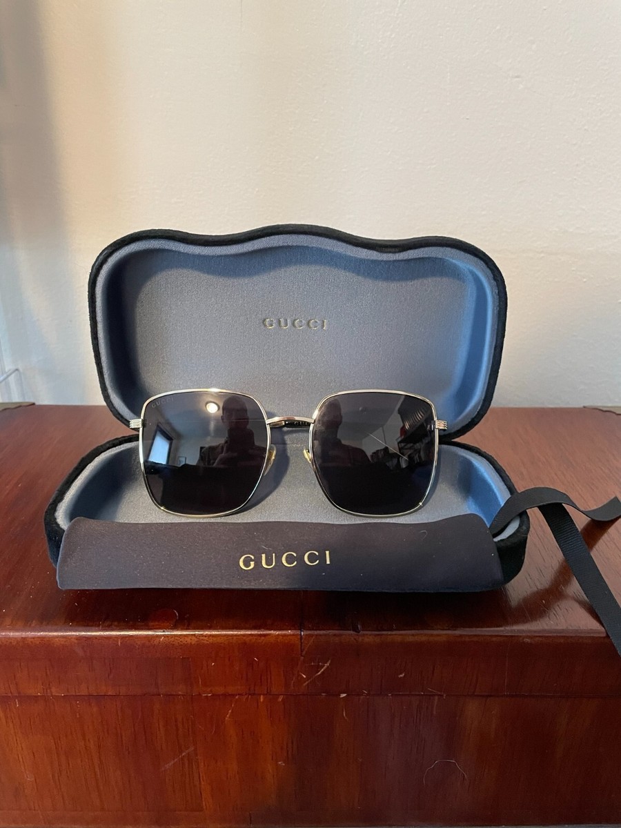 Gucci Sunglasses - GG0802S Gold/Dark Grey Women display picture 2