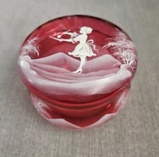 MARY GREGORY CRANBERRY GLASS TRINKET POWDER BOX COVERED JAR ENAMEL