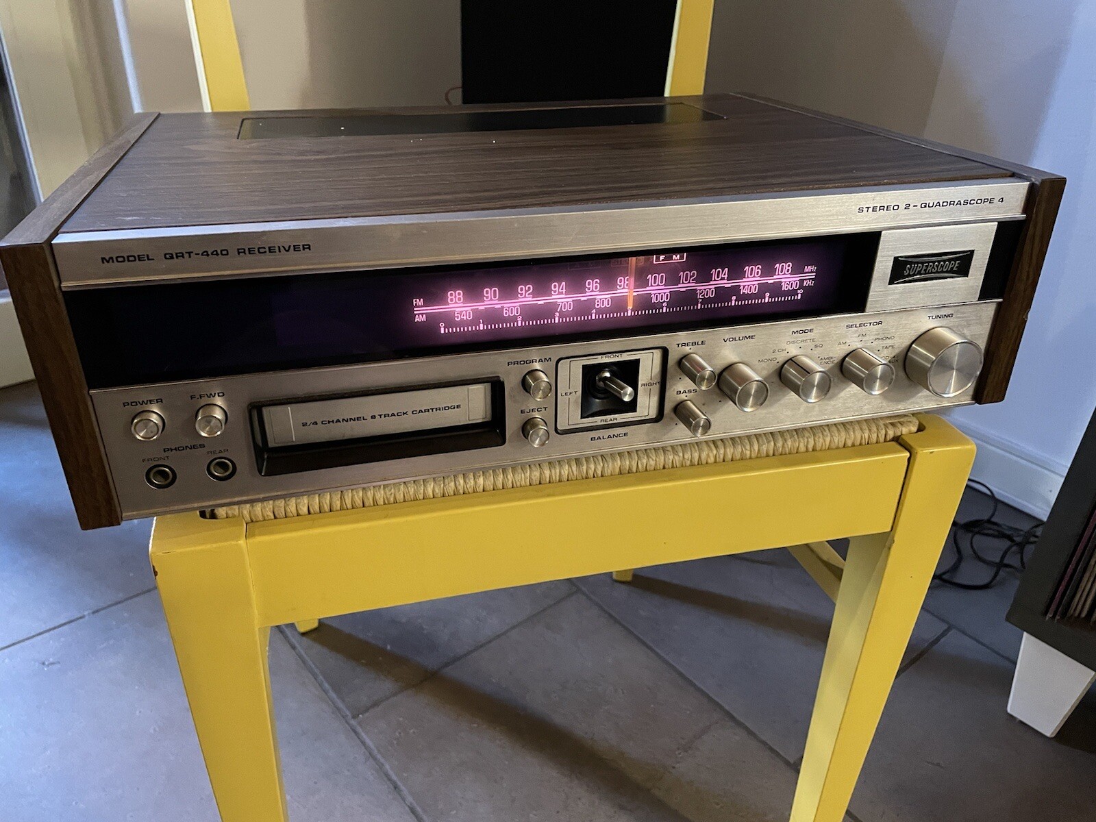 SINTOAMPLIFICATORE QUADROFONICO